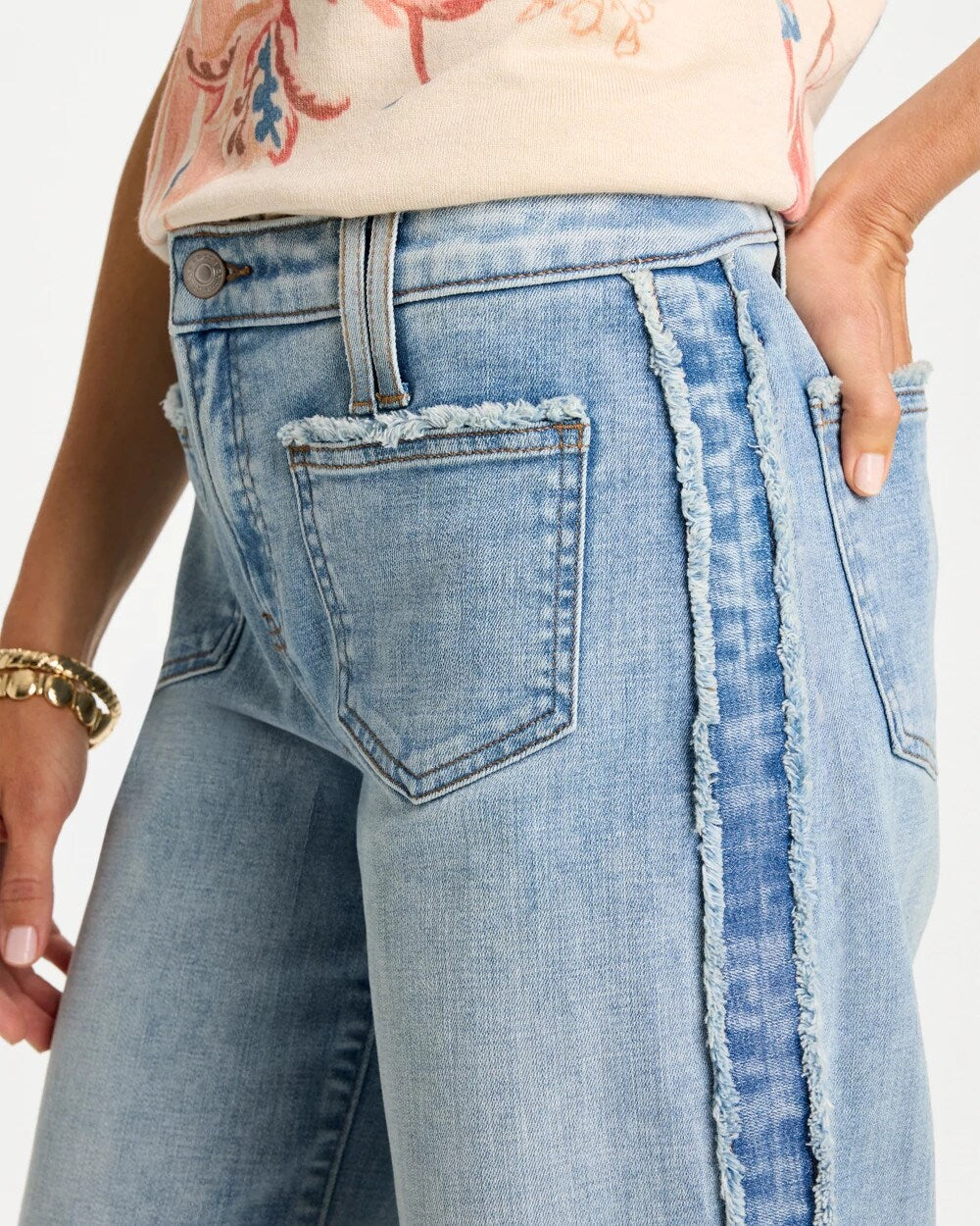 Frayed Contrast Girlfriend Wide Crop Jeans