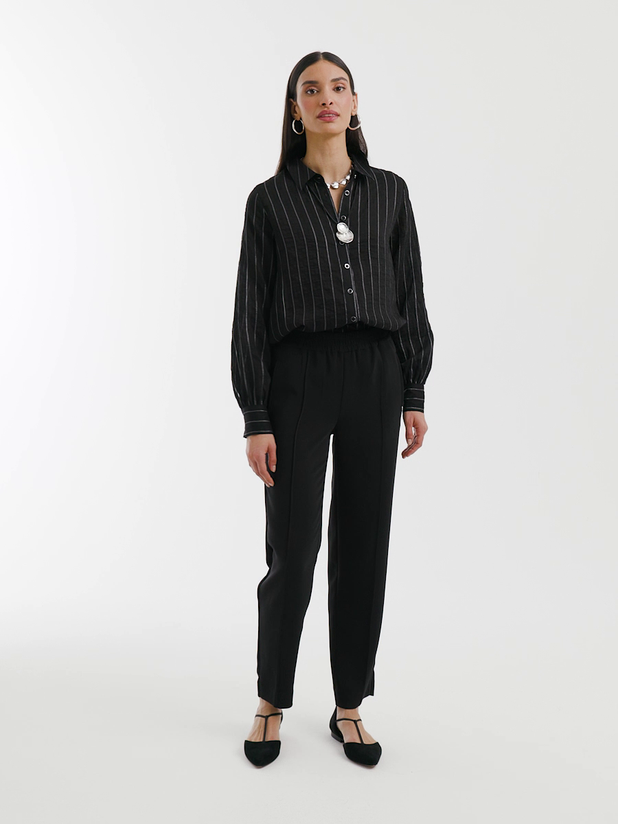 Crepe Side-Zip Tapered Ankle Pants
