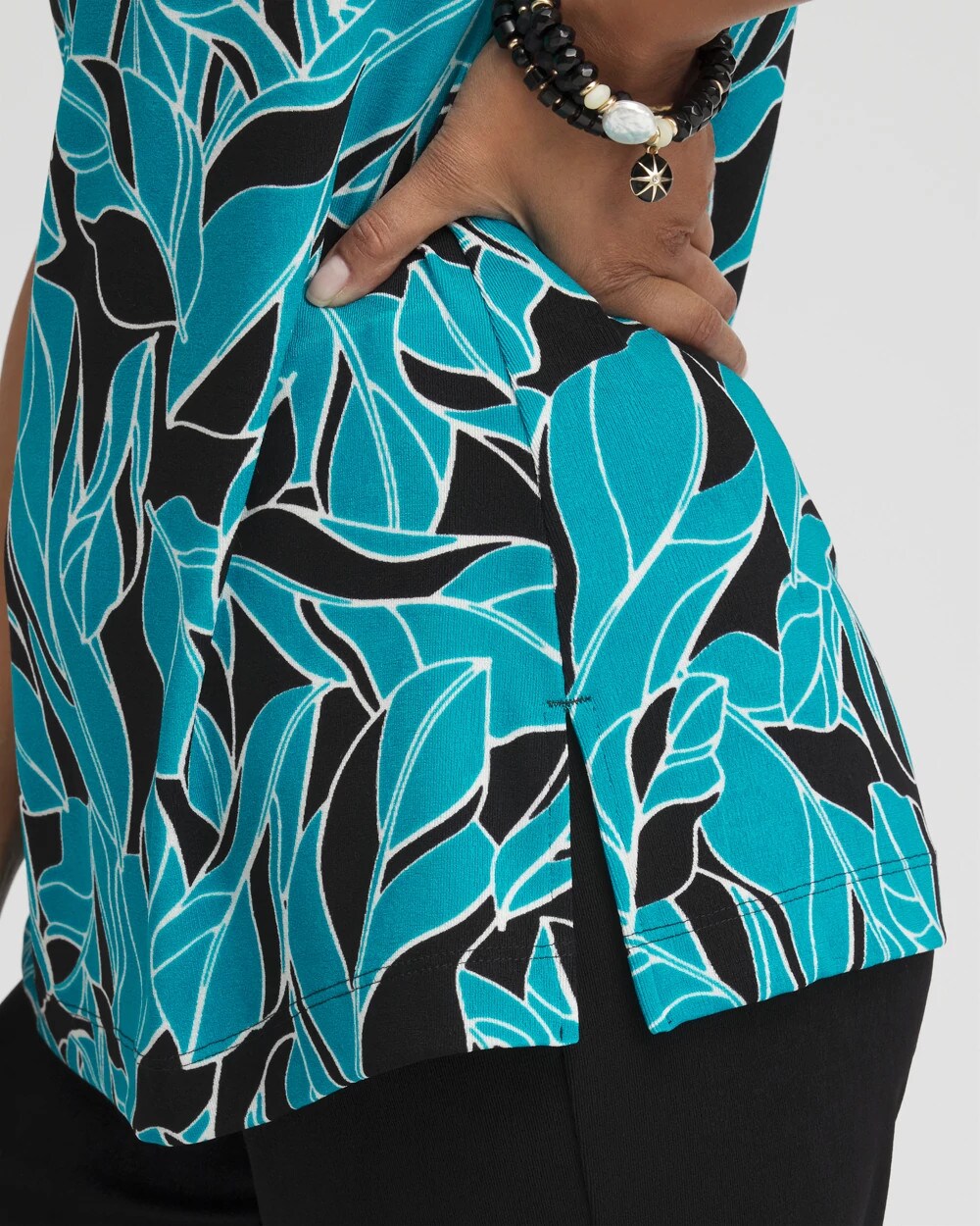 Travelers Leaves Cap Sleeve Kurta