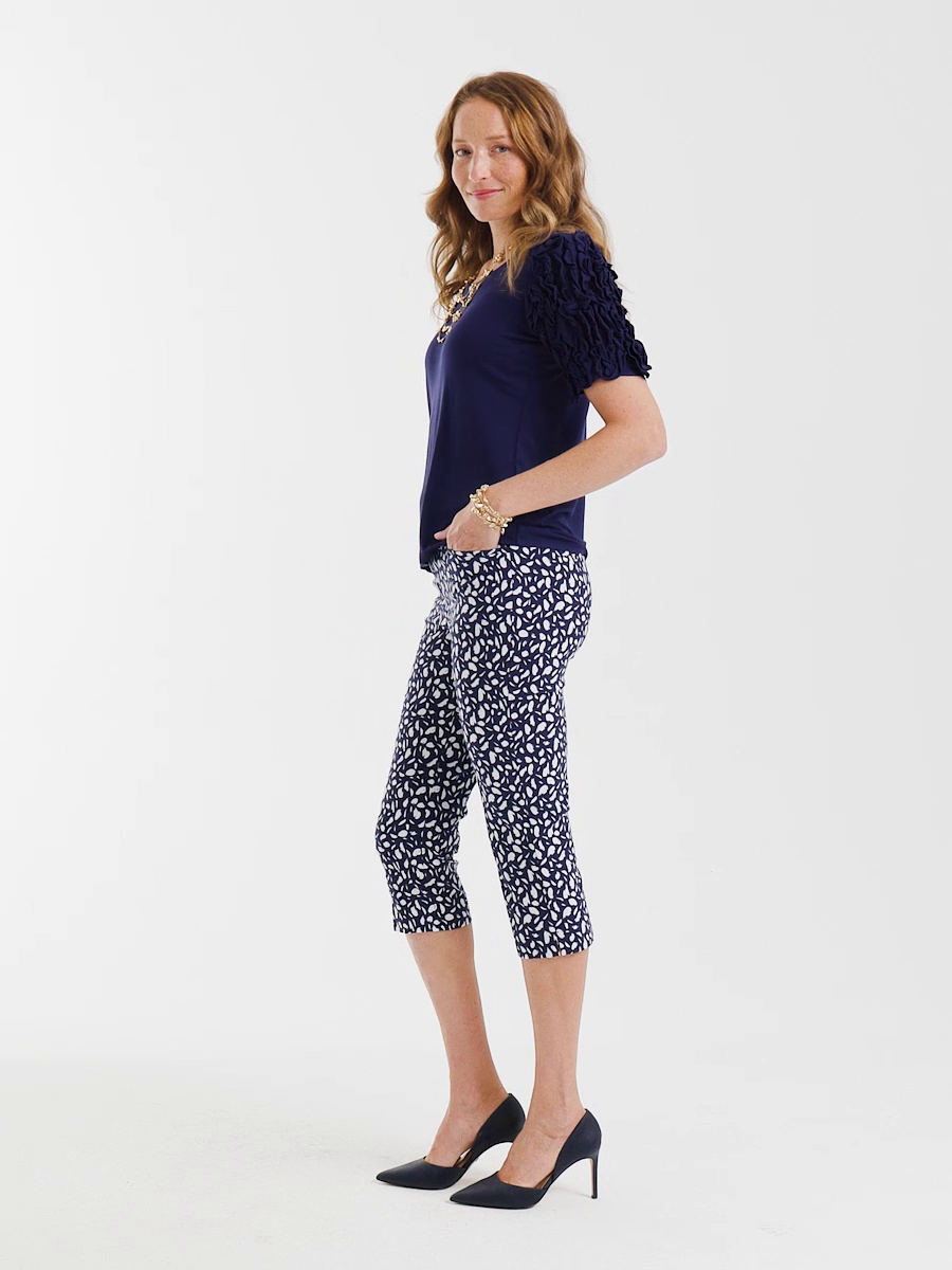 Brigitte Slim Printed Pull-On Capri Pant