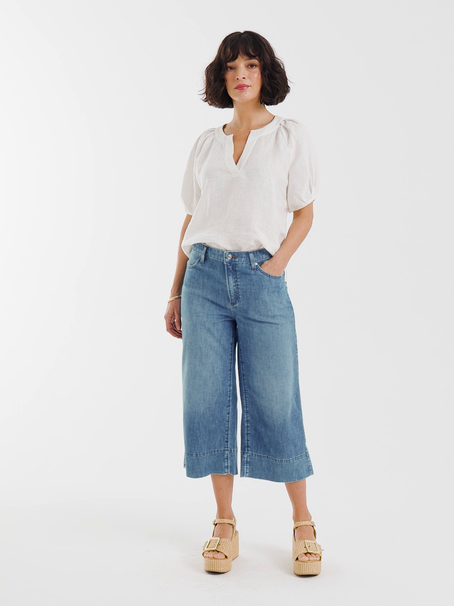 Lightweight Wide-Leg Capri Jeans