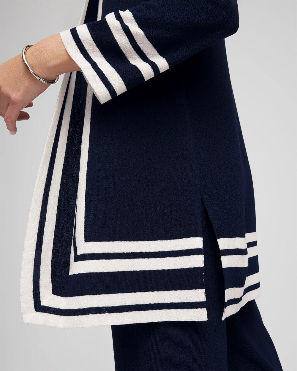 Travelers Contrast Border Cardigan