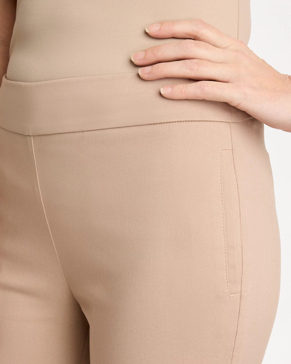 Brigitte Straight Crop