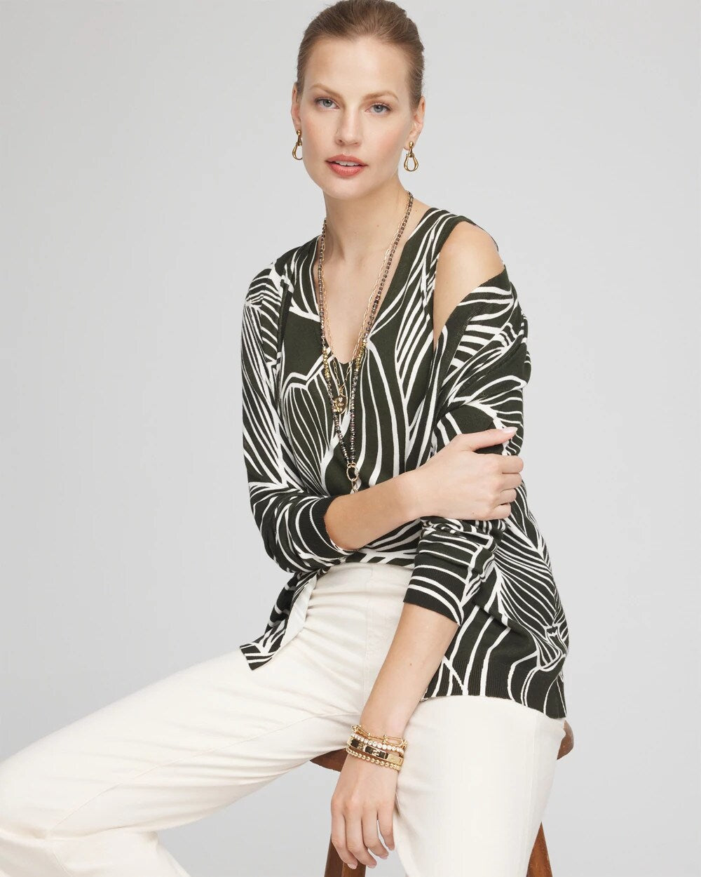 Leaf V-neck Sweater Tank