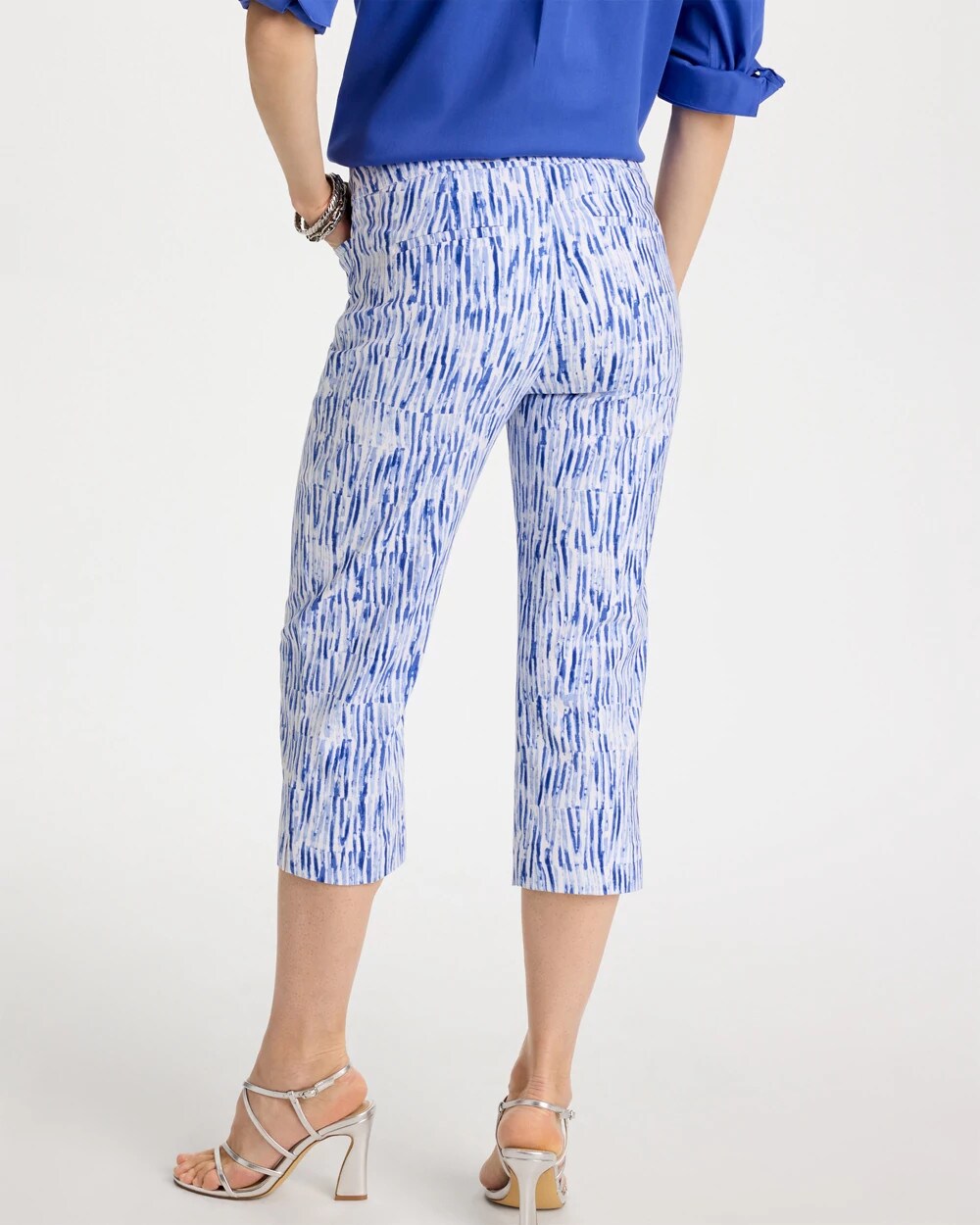 Brigitte Slim Infinite Lines Capri Pants