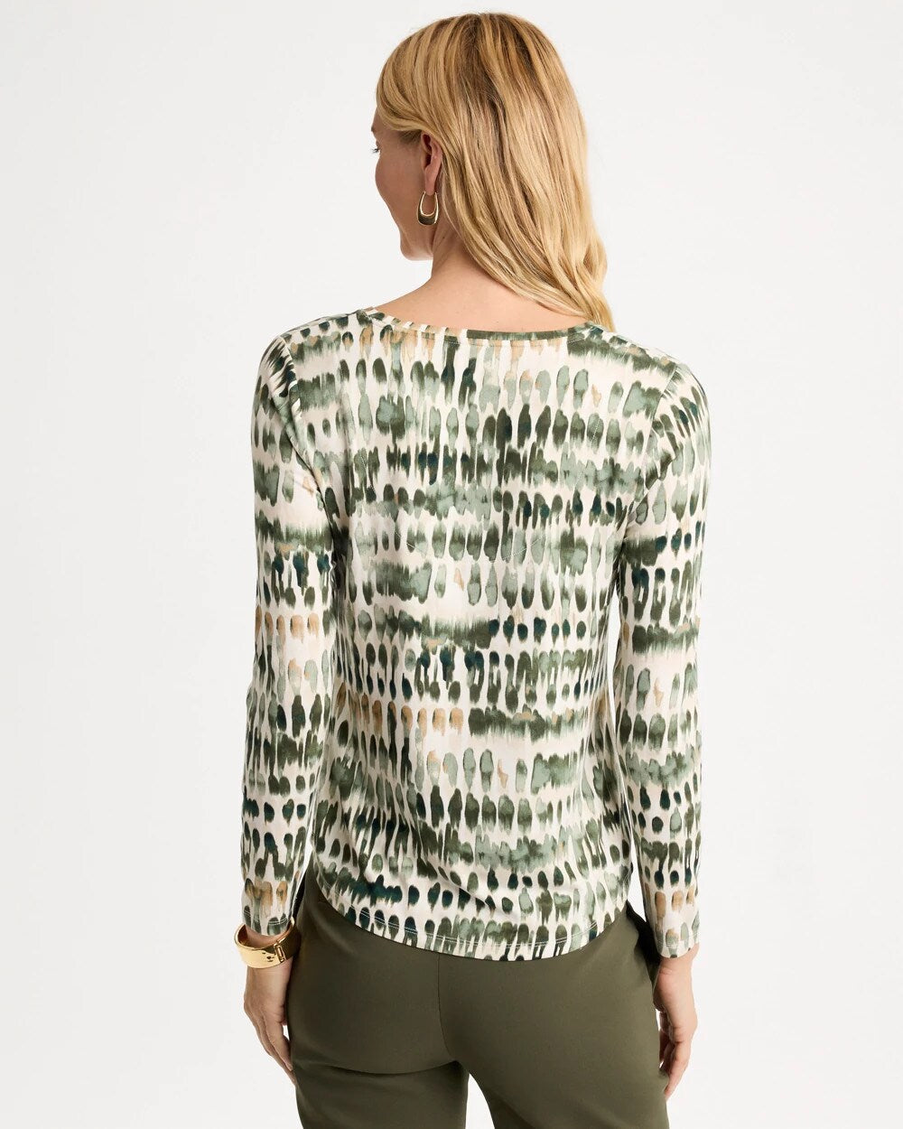 Dots Touch of Cool V-Neck Layering Tee