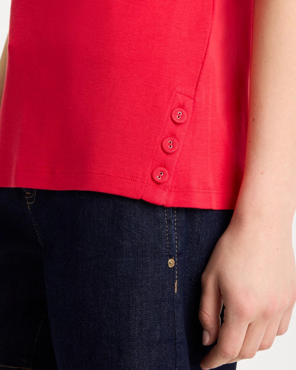 Button Detail Tank