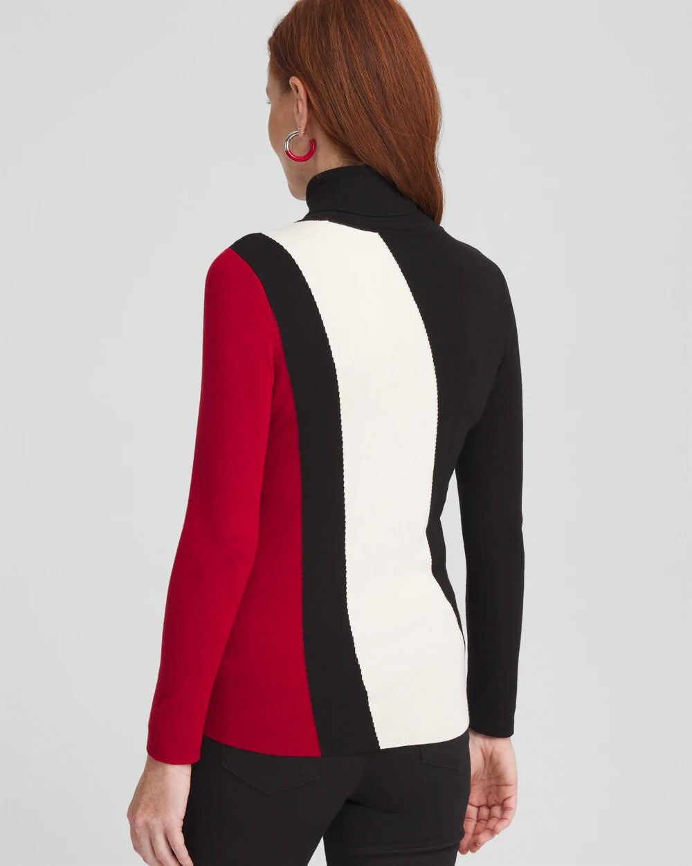 ECOVERO Colorblock Turtleneck Sweater