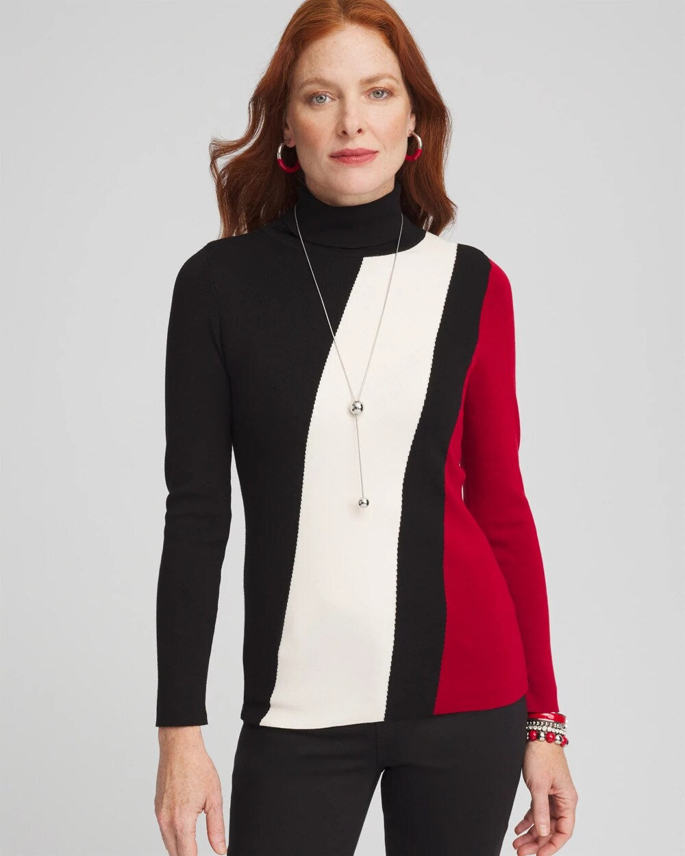 ECOVERO Colorblock Turtleneck Sweater