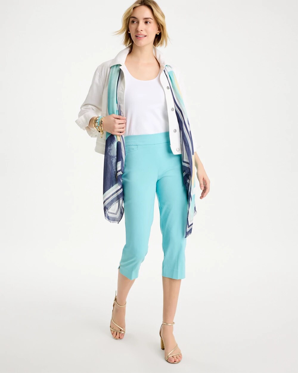 Brigitte Slim Rivet Pull-On Capri Pant