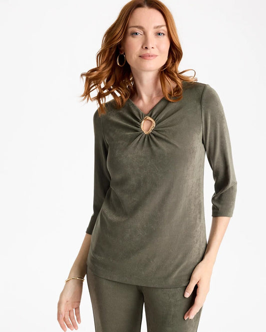 Travelers V-Neck 3/4 Sleeve Top