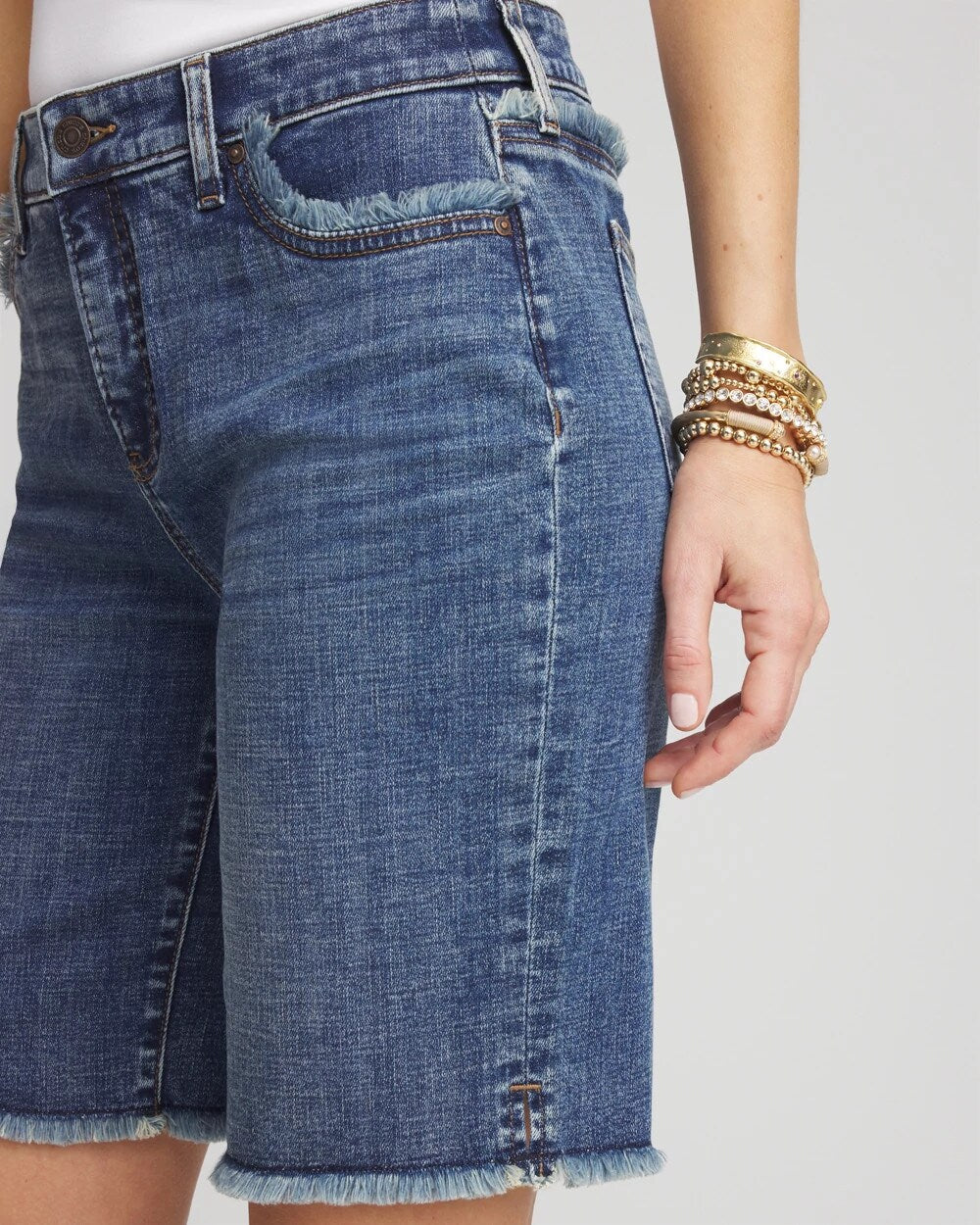 So Slimming Girlfriend Frayed Jean Shorts