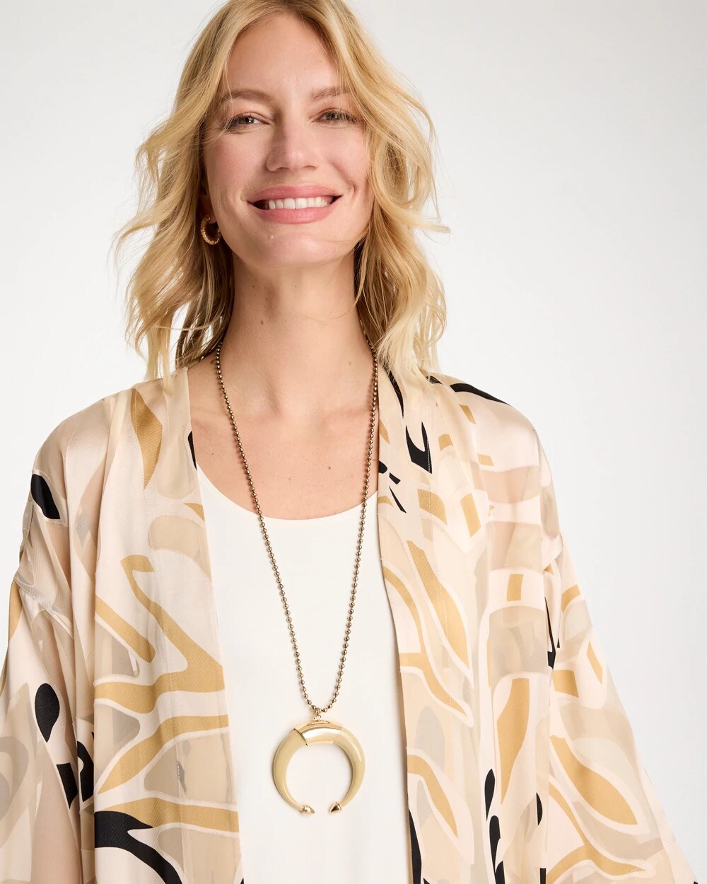 Long Horn Pendant Necklace