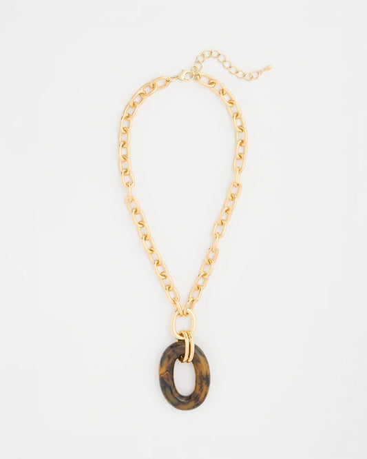 Short Tortoise Pendant Necklace