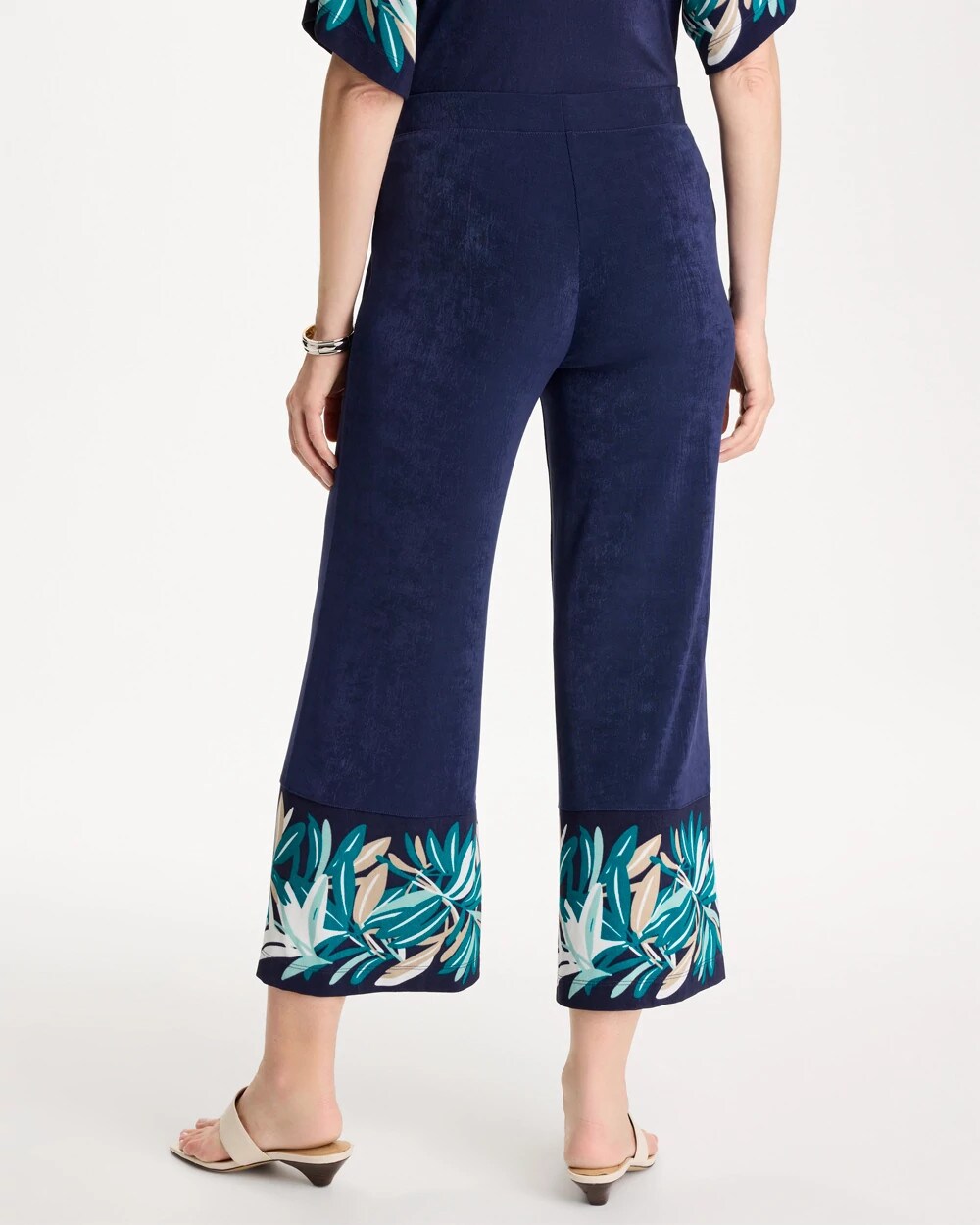 Travelers Palm Border Crop Pant