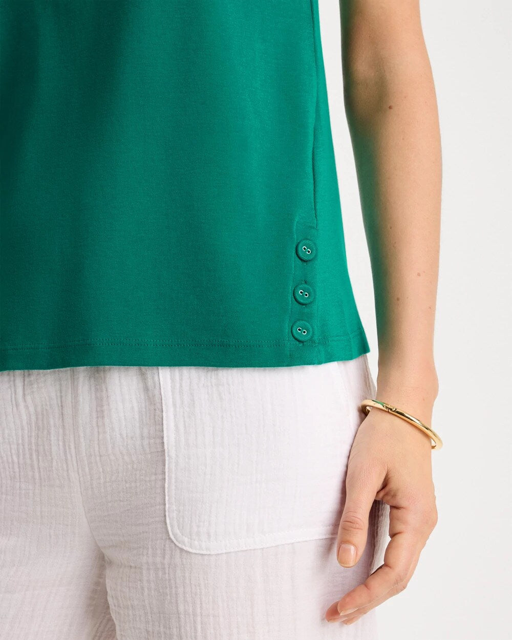Button Detail Tank