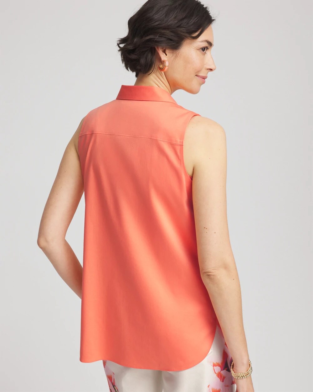 No Iron Sleeveless Sateen-Stretch Shirt