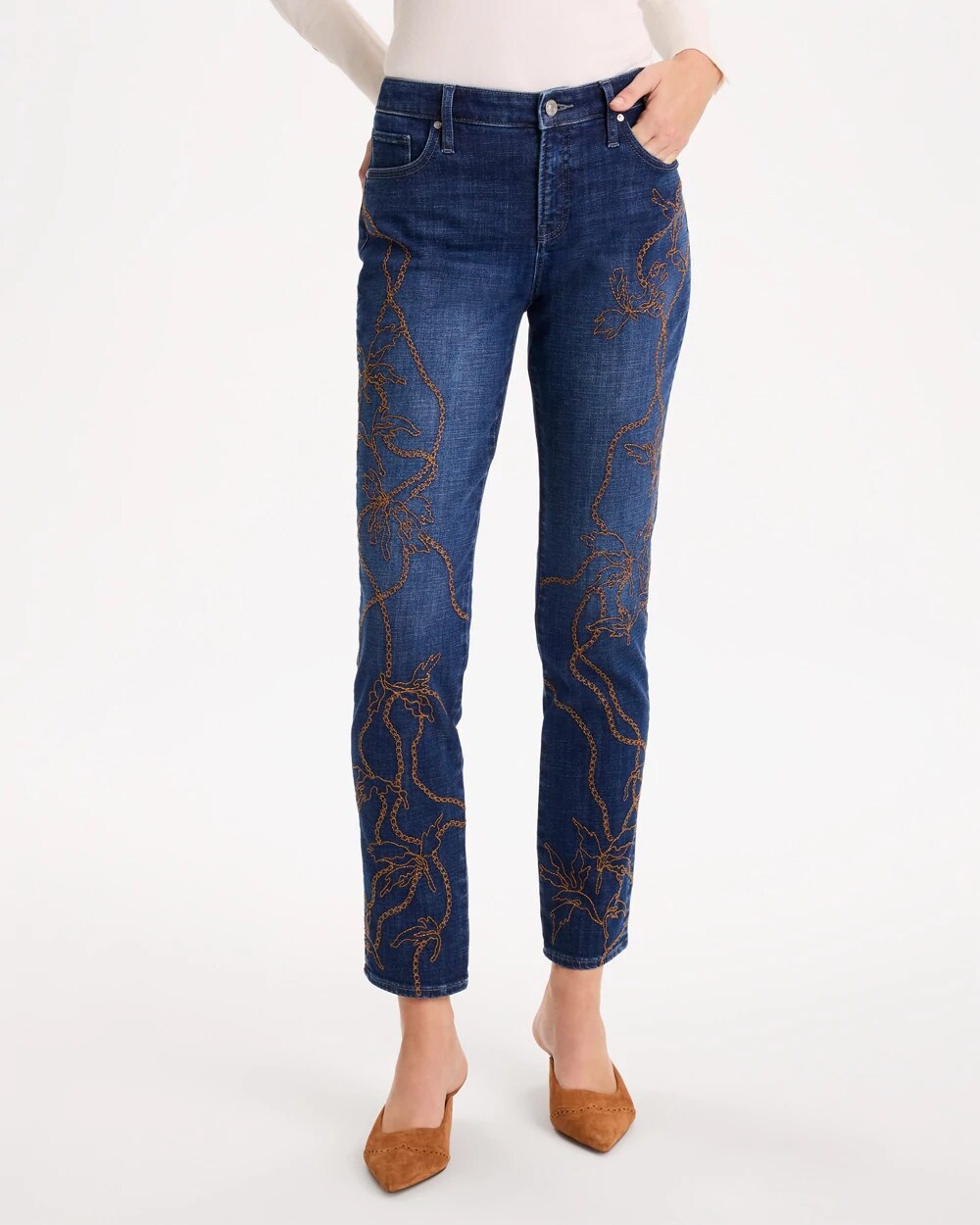 Petite Embellished Pull-On Straight Jeans