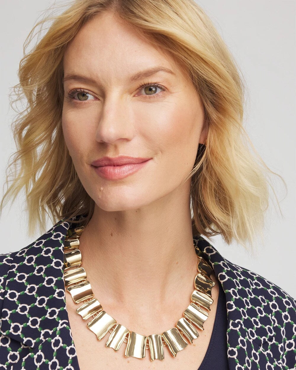 Gold Wave Collar Necklace