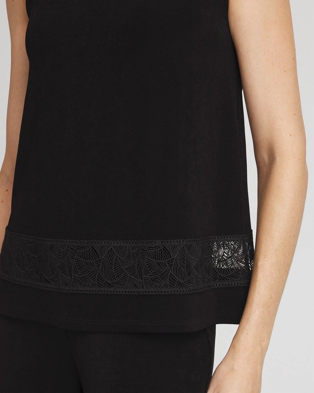 Travelers Macrame Trim Tank