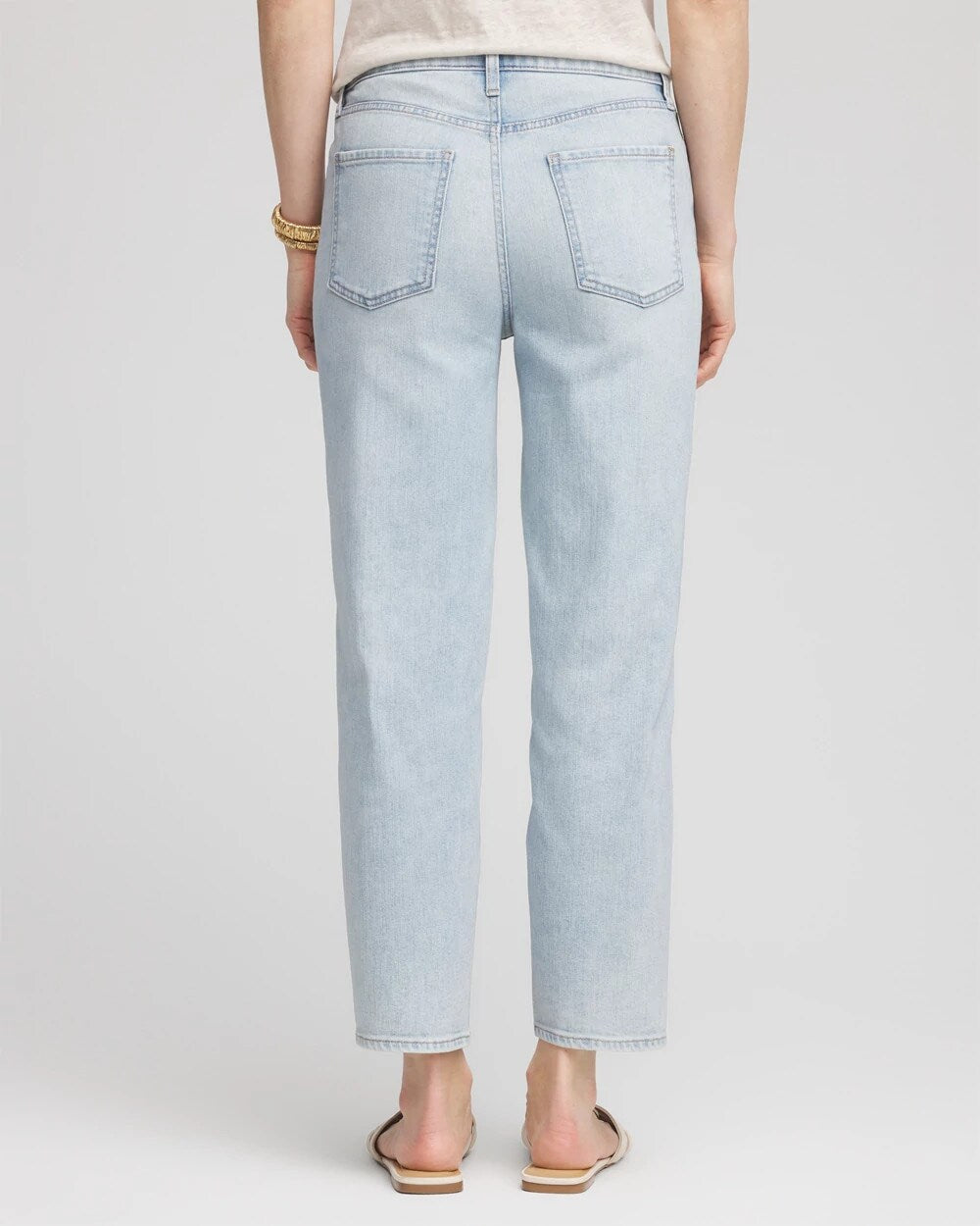 Relaxed Tapered Cropped Jeans
