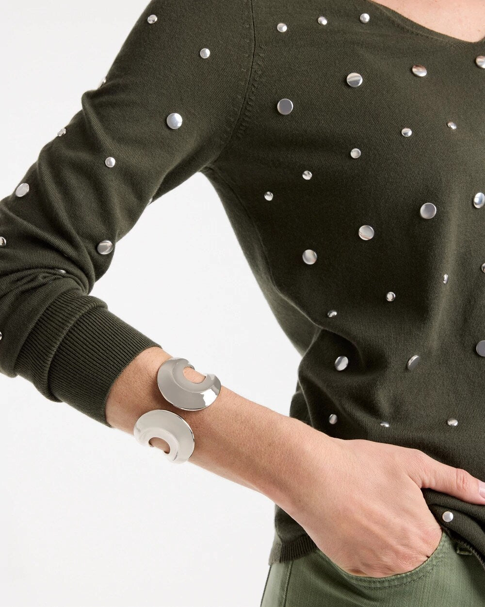 Round Hinge Cuff Bracelet