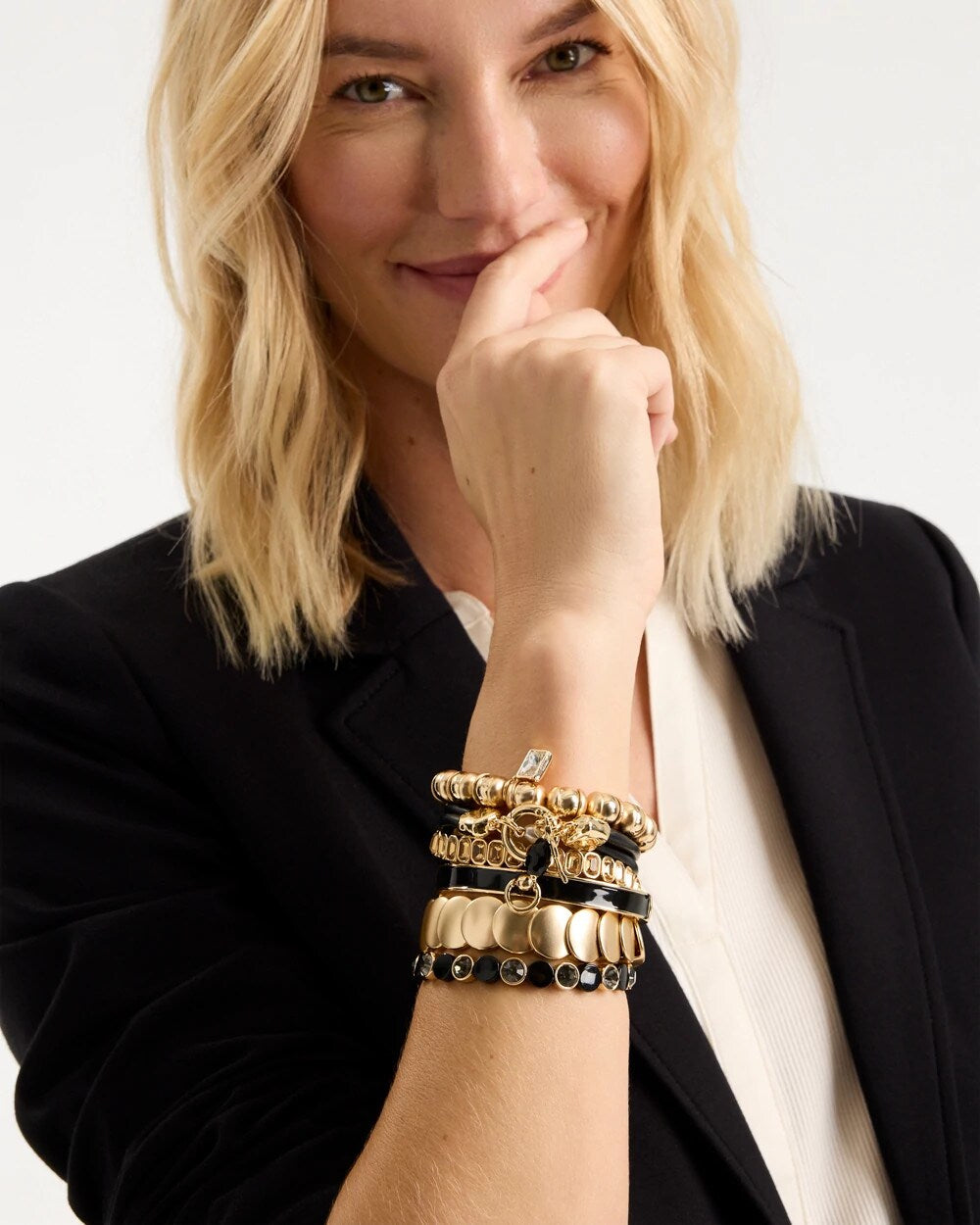 Semi-Bright Goldtone Flat Circle Stretch Bracelet