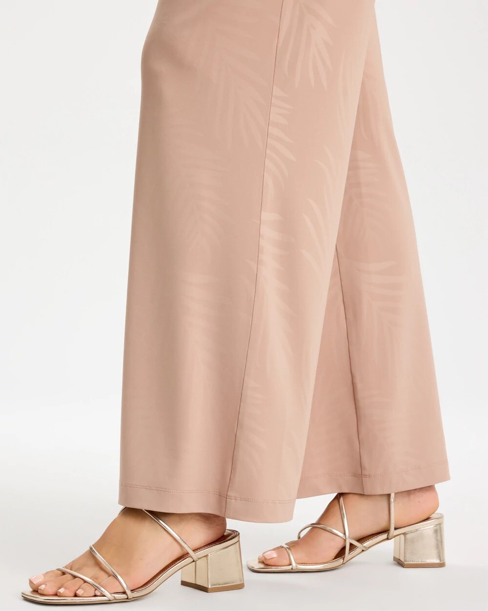 Travelers Palm Embossed Knit Pants