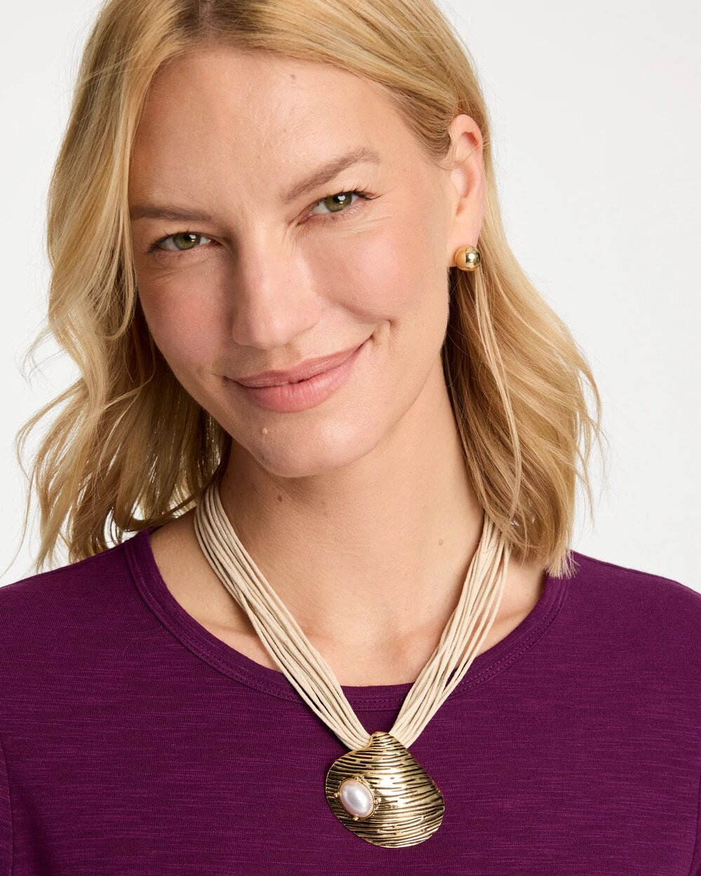 Golden Shell Pendant Necklace