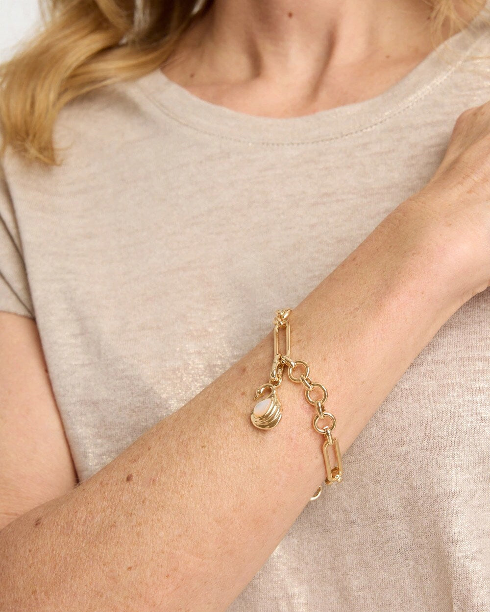 Swan Charm