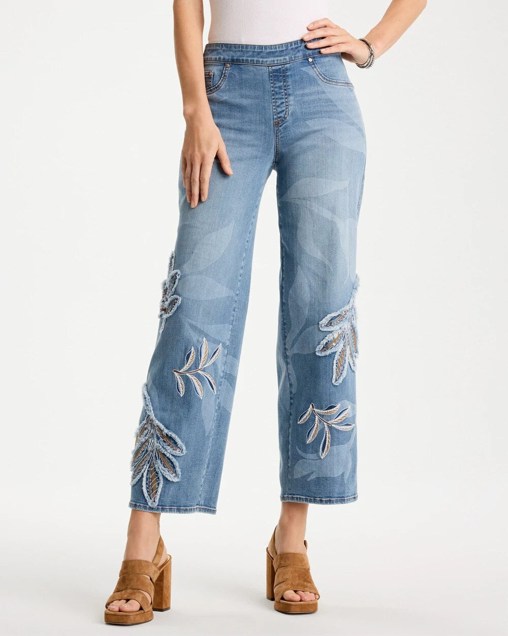 Tropical Embroidery Pull-On Wide Crop Jean