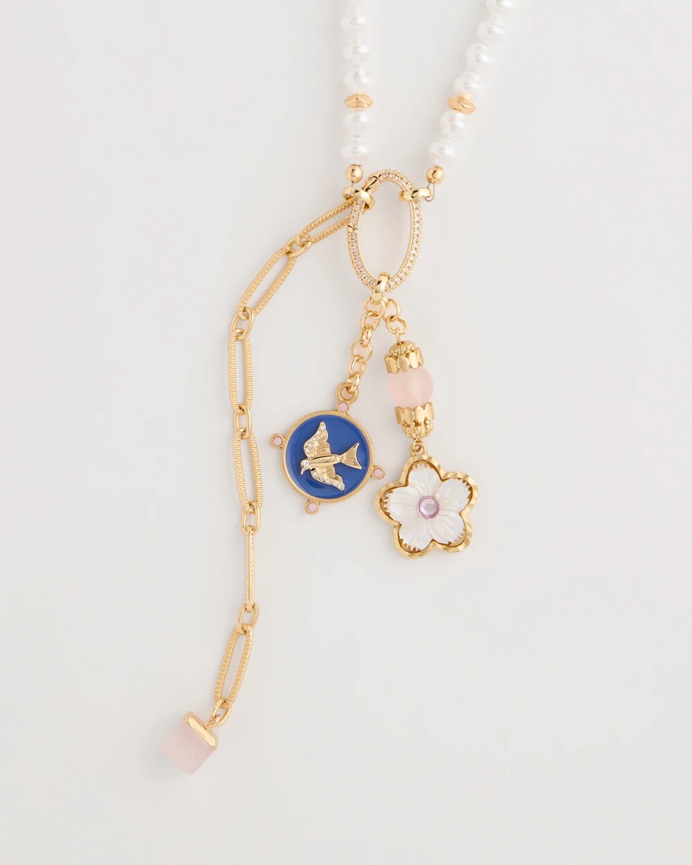 Medallion Pendant Pearl Necklace