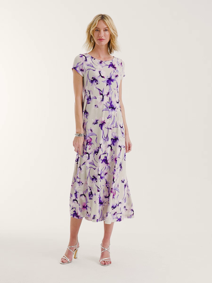 Travelers Amethyst Iris Maxi Dress