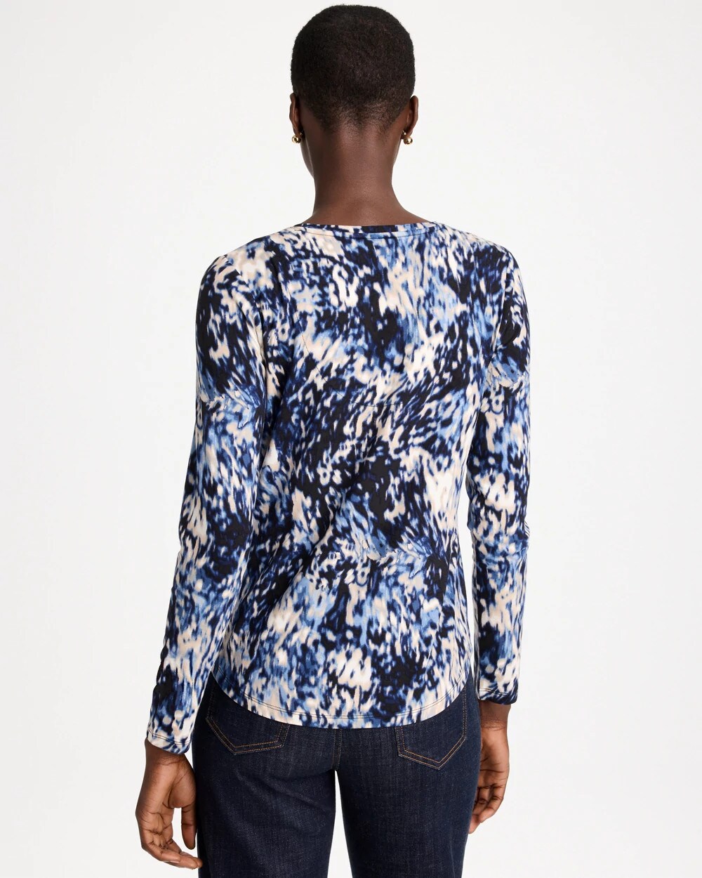 Swirled Touch of Cool V-Neck Layering Tee
