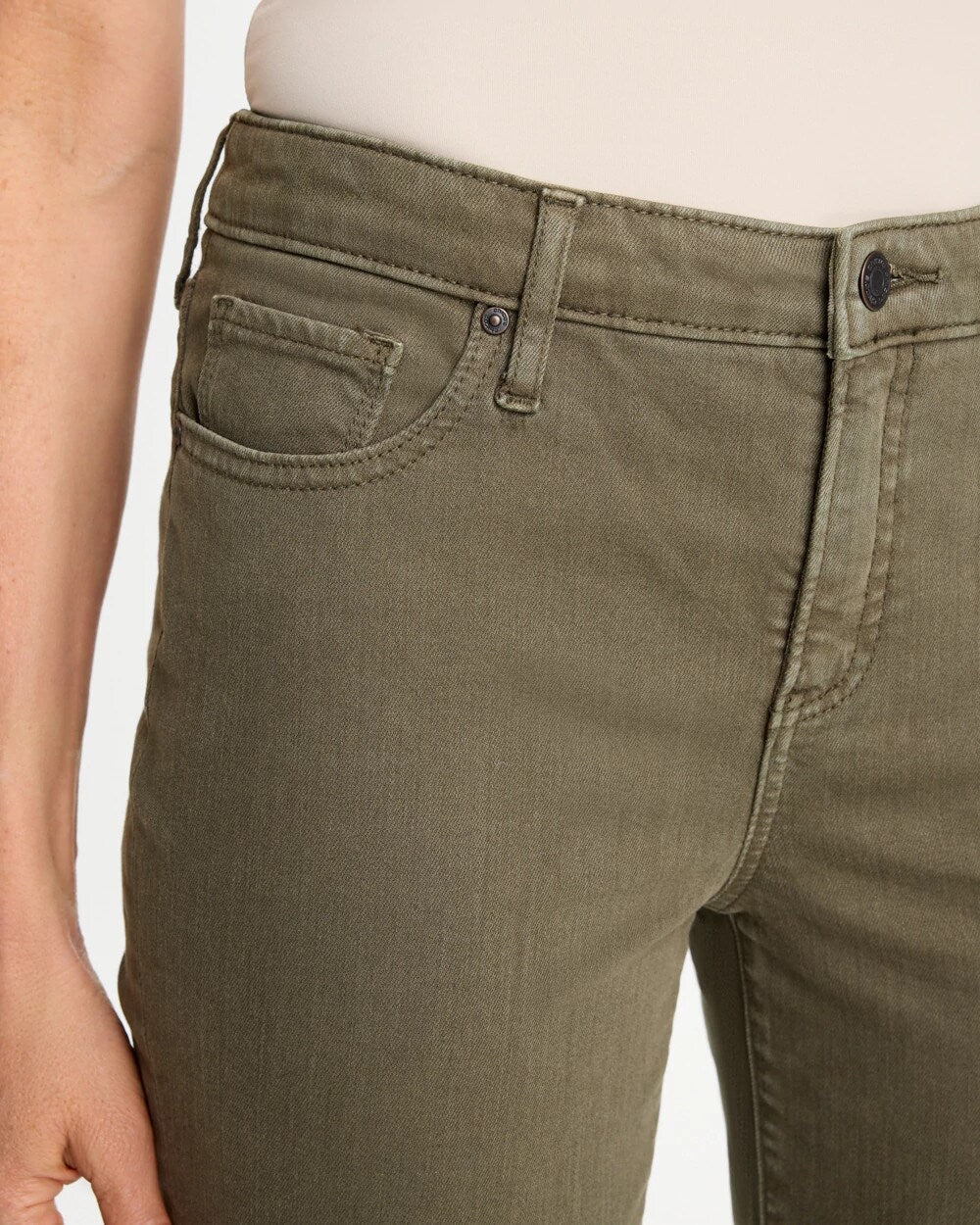 Girlfriend Slim Ankle Jeans